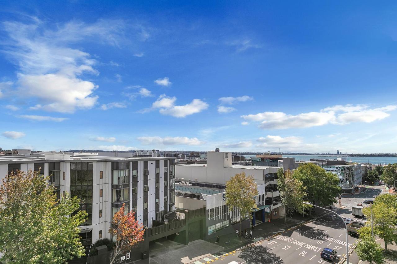 Your Family Getaway - Rooftop Spa & Pool! Auckland Esterno foto