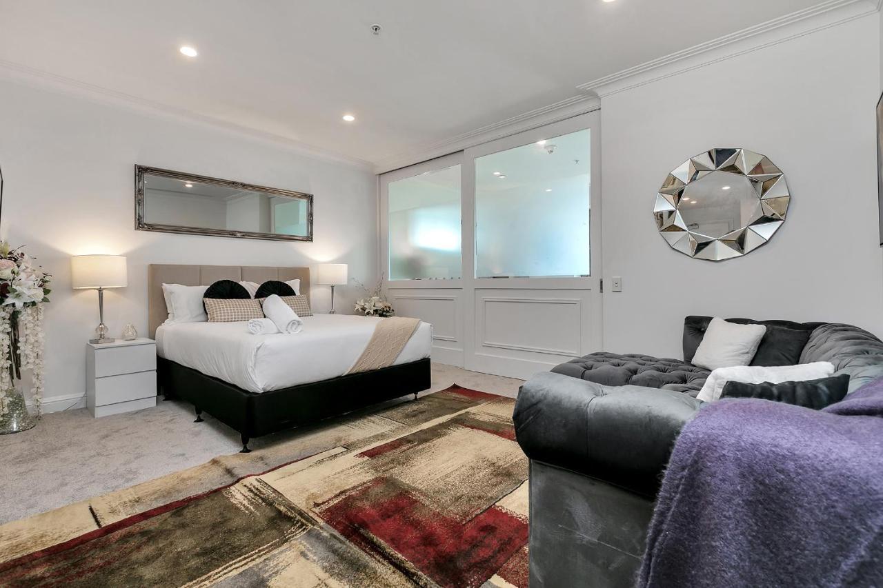 Your Family Getaway - Rooftop Spa & Pool! Auckland Esterno foto