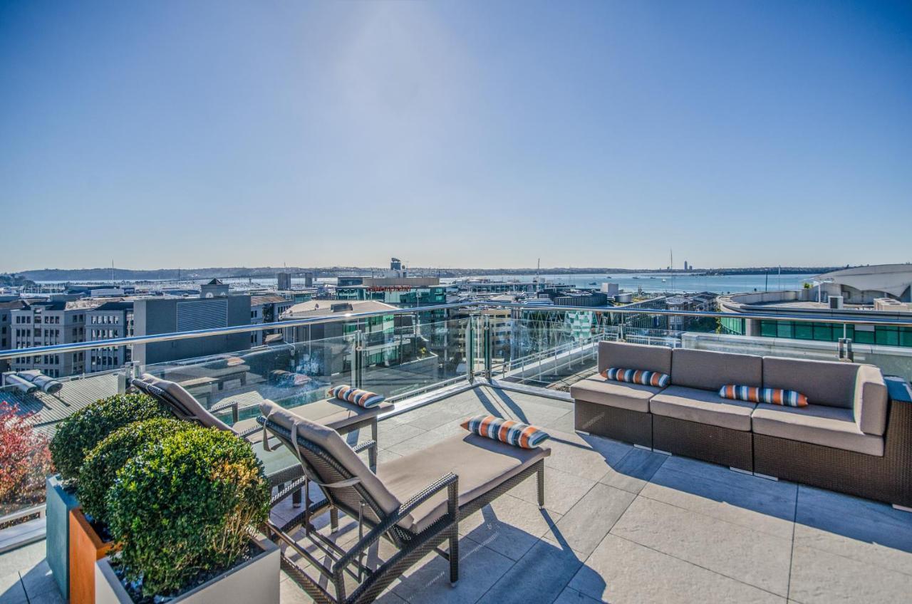 Your Family Getaway - Rooftop Spa & Pool! Auckland Esterno foto